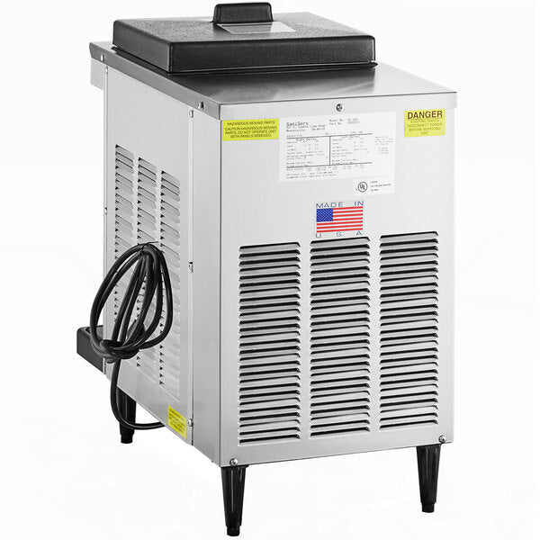 SaniServ DF200 DuraFreeze 7 Qt. Countertop Soft Serve Ice Cream Machine with 1 Hopper - 115V